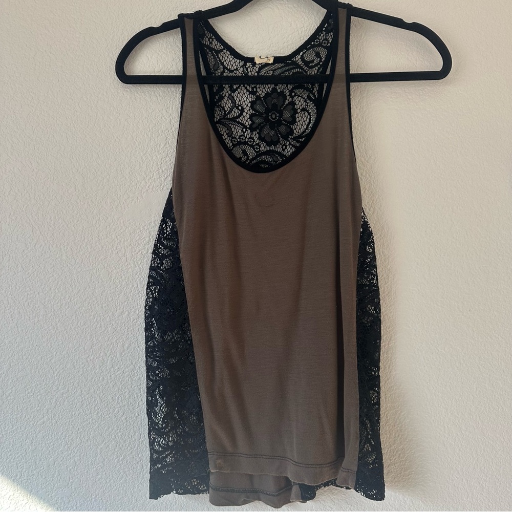 Chic Lace Accent Tank Top -‎ Black and Brown